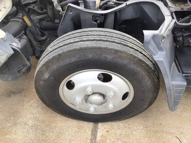 三菱ふそうキャンターコンテナ専用車小型（2t・3t）[写真20]