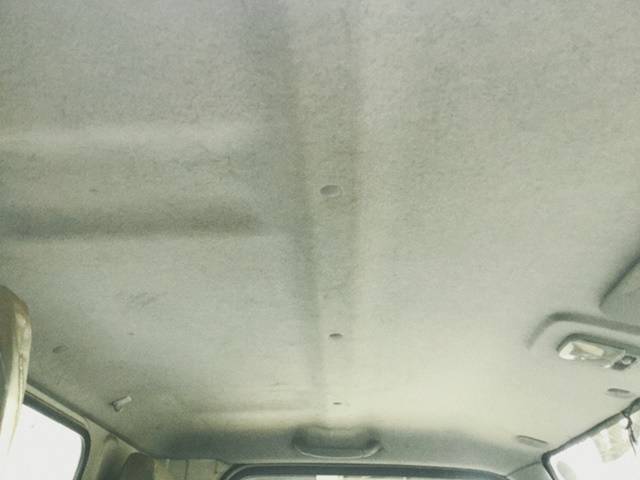 三菱ふそうキャンターコンテナ専用車小型（2t・3t）[写真33]