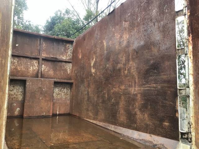 三菱ふそうキャンターコンテナ専用車小型（2t・3t）[写真09]