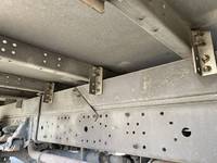 いすゞエルフアルミバン小型（2t・3t）[写真24]