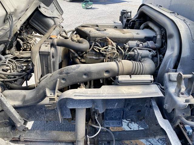 いすゞエルフアルミバン小型（2t・3t）[写真27]