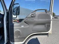 いすゞエルフアルミバン小型（2t・3t）[写真31]