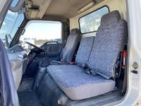 いすゞエルフアルミバン小型（2t・3t）[写真33]