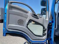 いすゞフォワードアルミウイング中型（4t）[写真29]