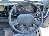 いすゞフォワードアルミウイング中型（4t）[写真37]