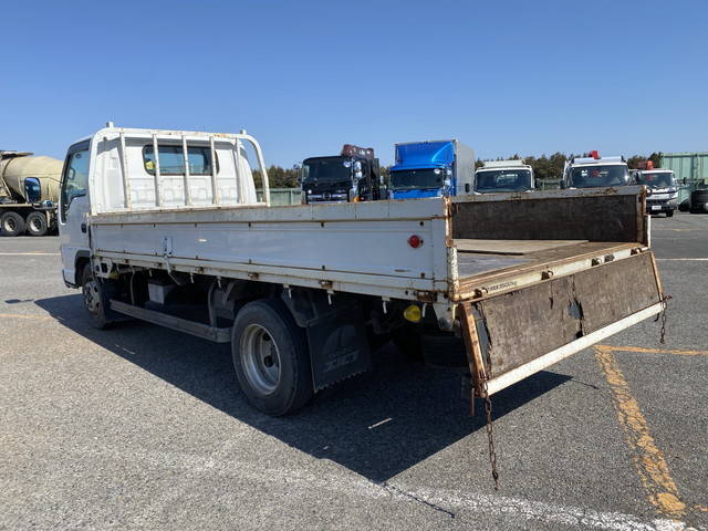 いすゞエルフ平ボディ小型（2t・3t）[写真15]