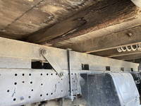 いすゞエルフ平ボディ小型（2t・3t）[写真22]