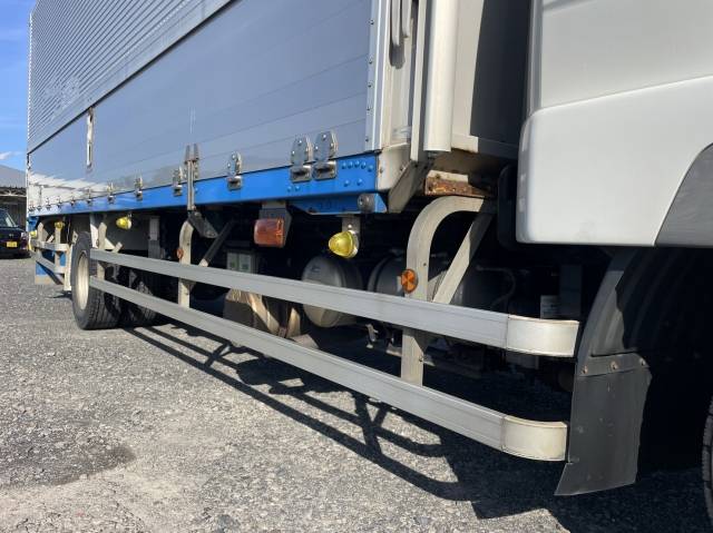 三菱ふそうファイターアルミウイング増トン（6t・8t）[写真12]