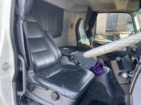 三菱ふそうファイターアルミウイング増トン（6t・8t）[写真31]