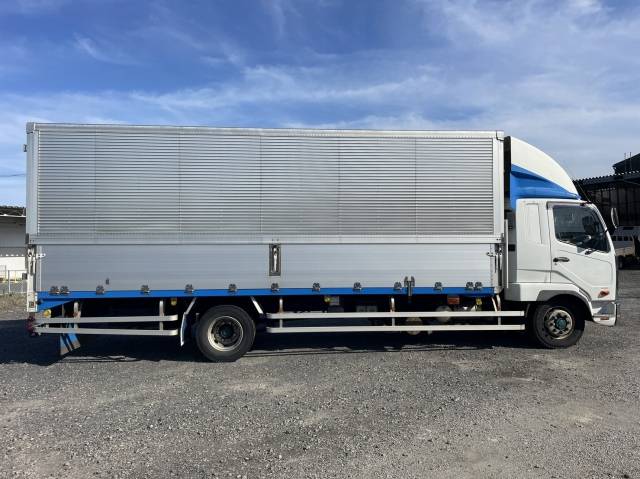 三菱ふそうファイターアルミウイング増トン（6t・8t）[写真06]