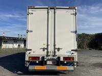 三菱ふそうファイターアルミウイング増トン（6t・8t）[写真08]