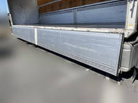 UDトラックスクオンアルミウイング大型（10t）[写真13]