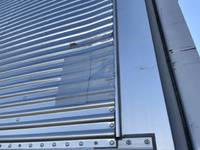 UDトラックスクオンアルミウイング大型（10t）[写真15]