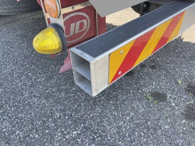 UDトラックスクオンアルミウイング大型（10t）[写真16]