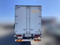 UDトラックスクオンアルミウイング大型（10t）[写真09]