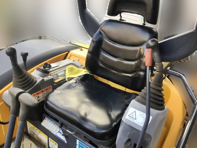 クボタミニユンボ（ミニバックホー）[写真14]