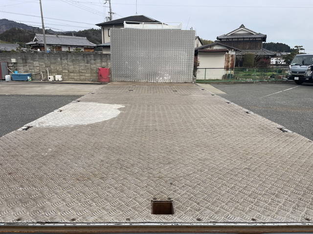 日野レンジャーアルミブロック中型（4t）[写真15]