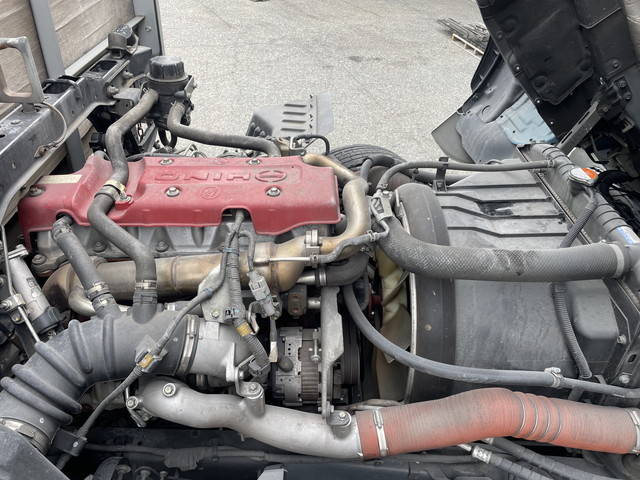 日野レンジャーアルミブロック中型（4t）[写真23]