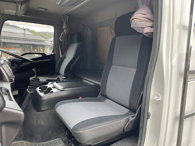 日野レンジャーアルミブロック中型（4t）[写真27]