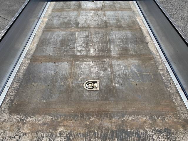 いすゞエルフアルミブロック小型（2t・3t）[写真14]