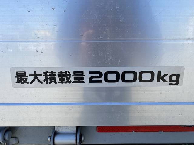 いすゞエルフアルミブロック小型（2t・3t）[写真15]