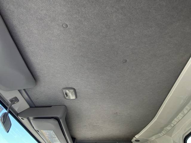 いすゞエルフアルミブロック小型（2t・3t）[写真34]