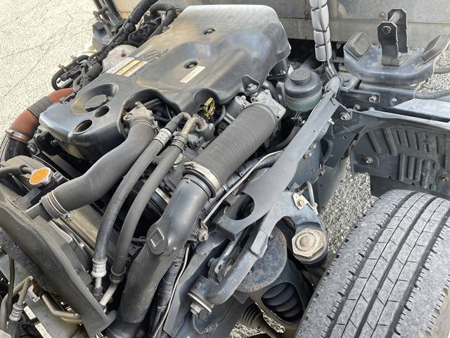 いすゞエルフ冷凍車（冷蔵車）小型（2t・3t）[写真25]