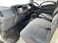 いすゞエルフ冷凍車（冷蔵車）小型（2t・3t）[写真29]