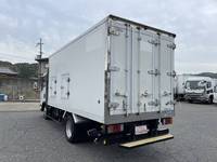 いすゞエルフ冷凍車（冷蔵車）小型（2t・3t）[写真04]