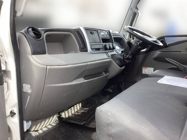 三菱ふそうキャンターダンプ小型（2t・3t）[写真15]