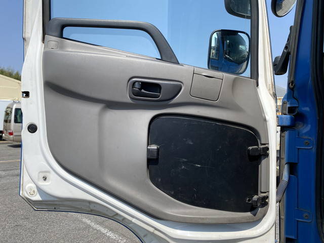 UDトラックスコンドルセーフティローダー増トン（6t・8t）[写真28]