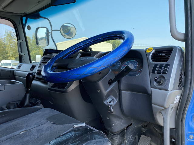 UDトラックスコンドルセーフティローダー増トン（6t・8t）[写真36]