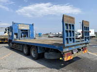 UDトラックスコンドルセーフティローダー増トン（6t・8t）[写真04]