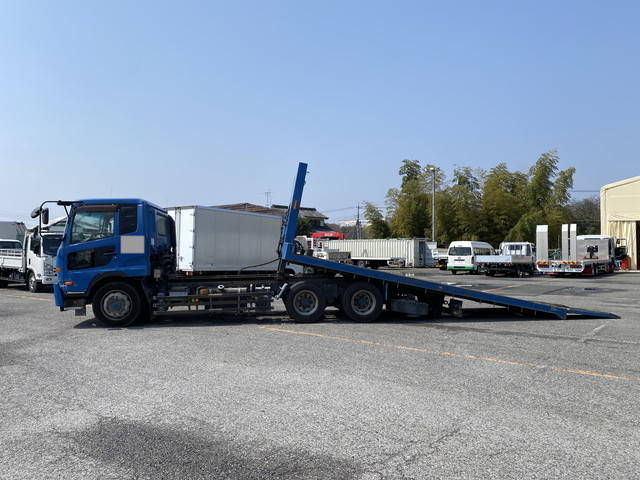 UDトラックスコンドルセーフティローダー増トン（6t・8t）[写真05]