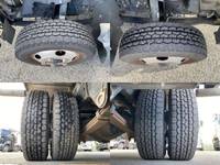 三菱ふそうキャンターアルミバン小型（2t・3t）[写真20]