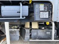 三菱ふそうキャンターアルミバン小型（2t・3t）[写真21]