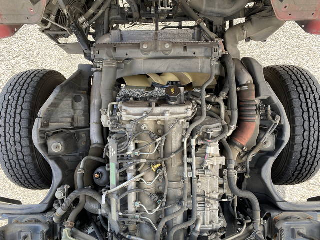 三菱ふそうキャンターアルミバン小型（2t・3t）[写真26]