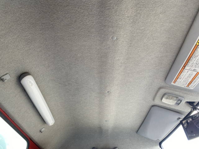 三菱ふそうキャンターアルミバン小型（2t・3t）[写真34]