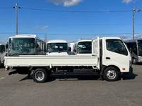 日野デュトロ平ボディ小型（2t・3t）[写真05]