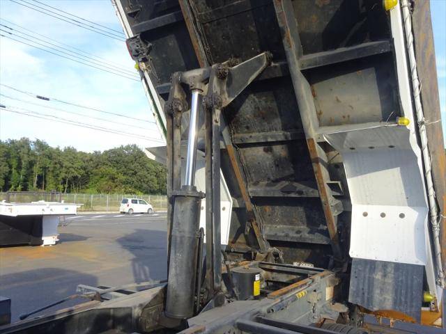 三菱ふそうファイターダンプ増トン（6t・8t）[写真13]