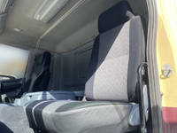 日野プロフィアバルク車（粉粒体運搬車）大型（10t）[写真23]