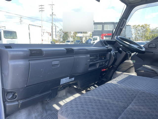 マツダタイタン平ボディ小型（2t・3t）[写真30]