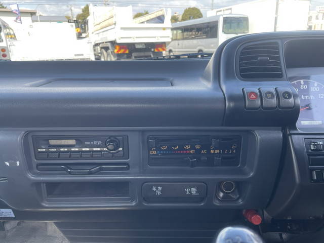 マツダタイタン平ボディ小型（2t・3t）[写真36]