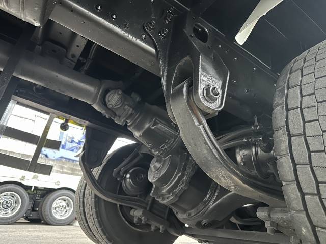 三菱ふそうスーパーグレートセルフクレーン4段大型（10t）[写真15]