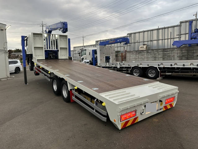 三菱ふそうスーパーグレートセルフクレーン4段大型（10t）[写真02]