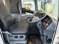 三菱ふそうスーパーグレートセルフクレーン4段大型（10t）[写真31]