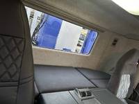 三菱ふそうスーパーグレートセルフクレーン4段大型（10t）[写真32]