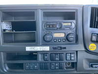 いすゞギガアルミウイング大型（10t）[写真34]