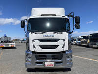 いすゞギガアルミウイング大型（10t）[写真07]