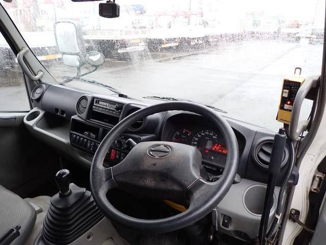 日野デュトロローダーダンプ小型（2t・3t）[写真27]